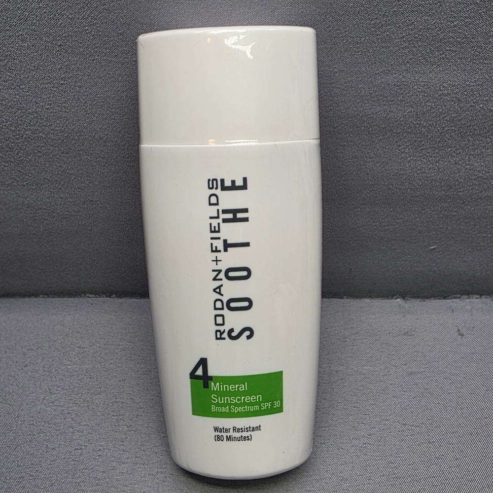Rodan + Fields Soothe Step 4 Mineral Sunscreen SPF 30 - 1.7 Oz - Sealed Exp 2020
